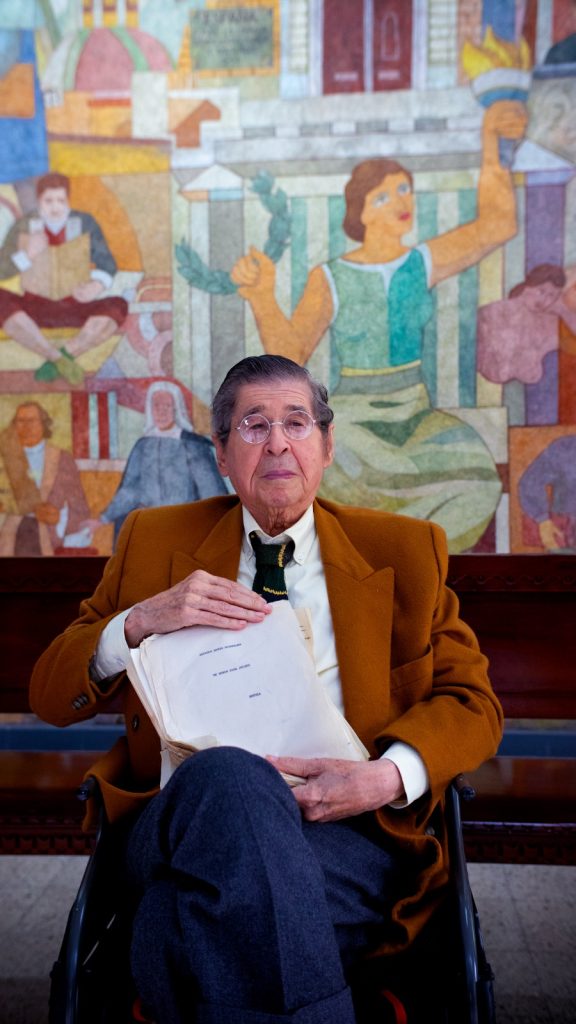 Palabras de Alfredo Bryce Echenique en la entrega del manuscrito de Un mundo para Julius a la Caja de las Letras del Instituto Cervantes