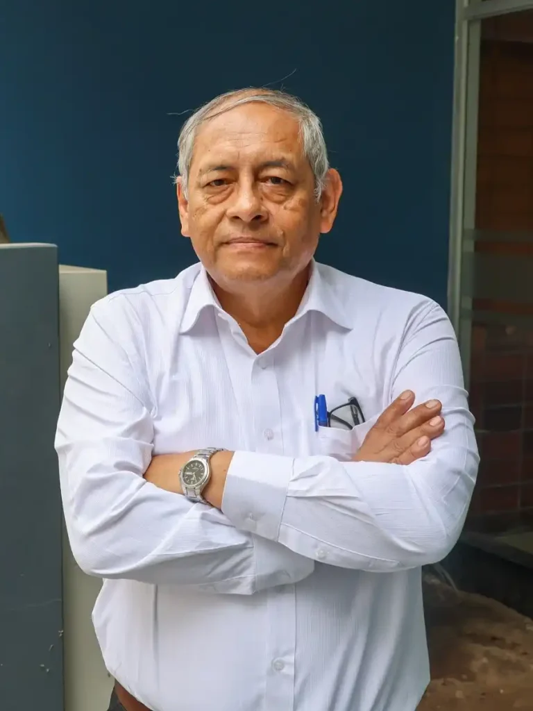 Dr. Javier Ulises Aldama Pinedo